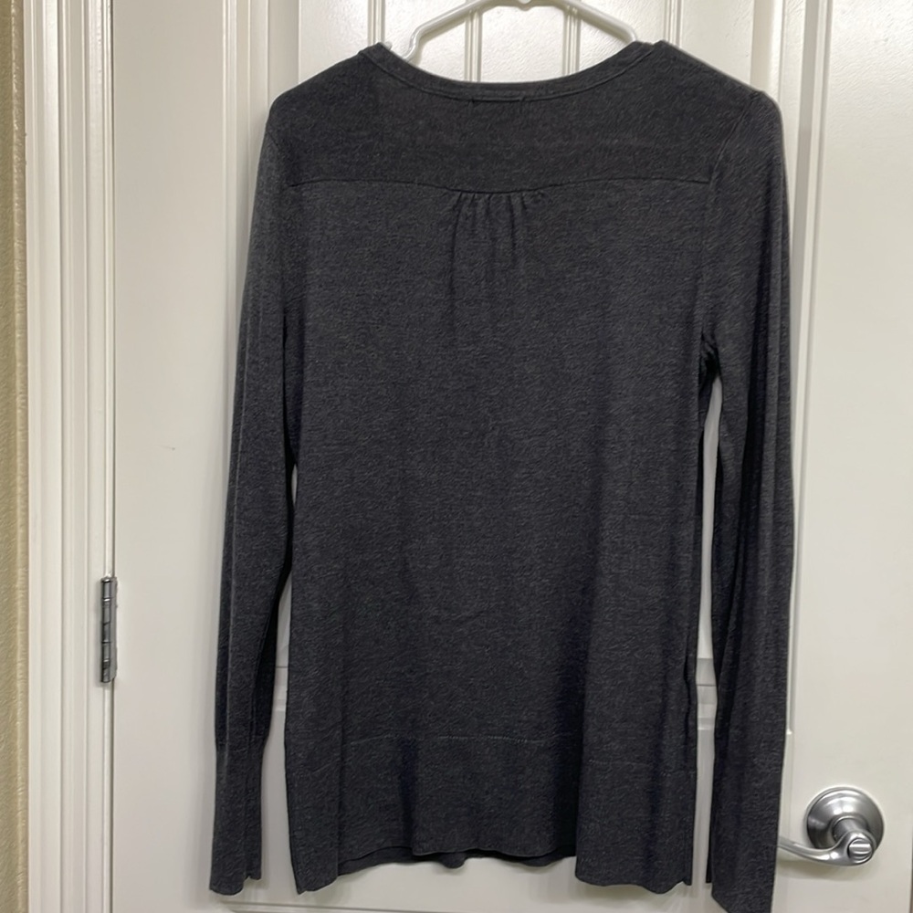 Eddie Bauer gray sweater - Picture 7 of 9